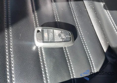 2019 Ford Edge Sel z USA, uszkodzony, nr VIN 2FMPK4J99KBB47427